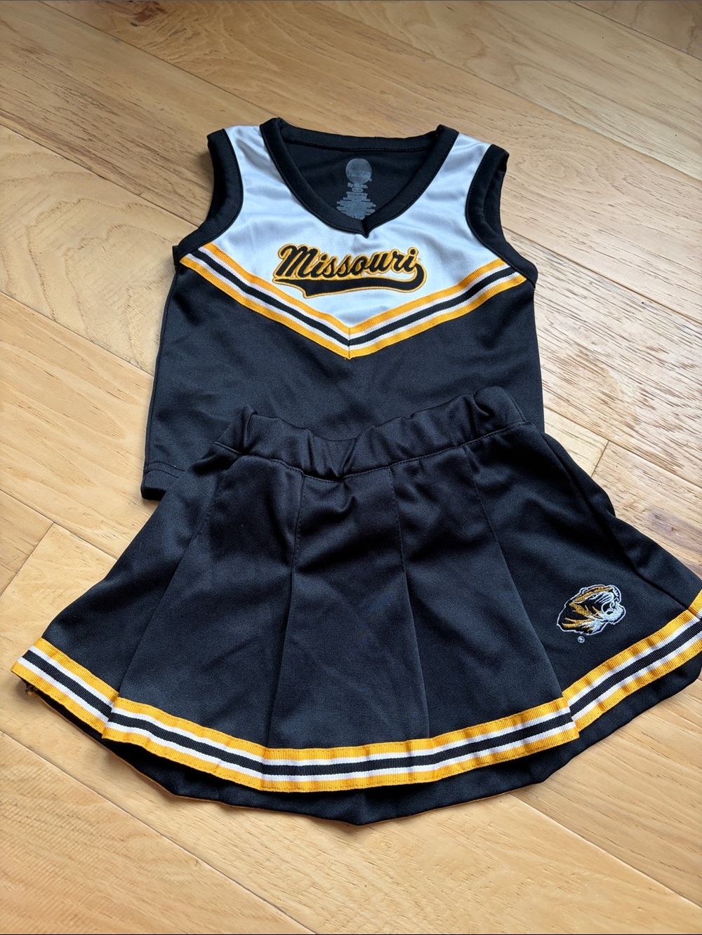 Kids Black & Gold Cheerleader Outfit MIZZOU
